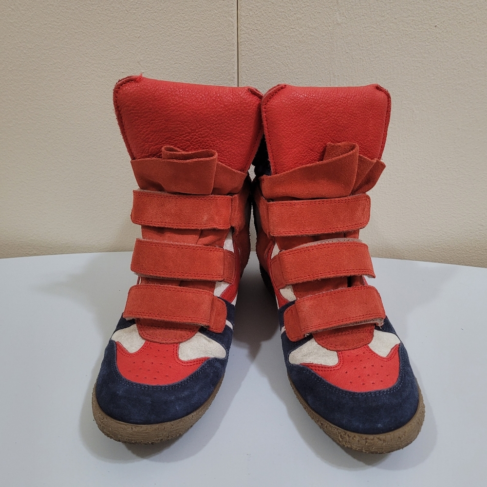 Lemare' Sneakers